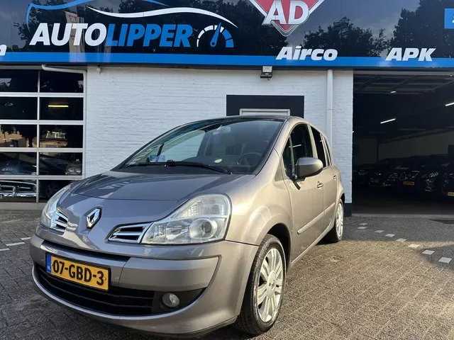 Renault Grand Modus (2008) — foto 1