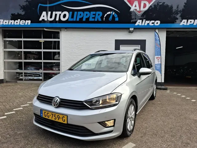 Volkswagen Golf Sportsvan (2014) — foto 1