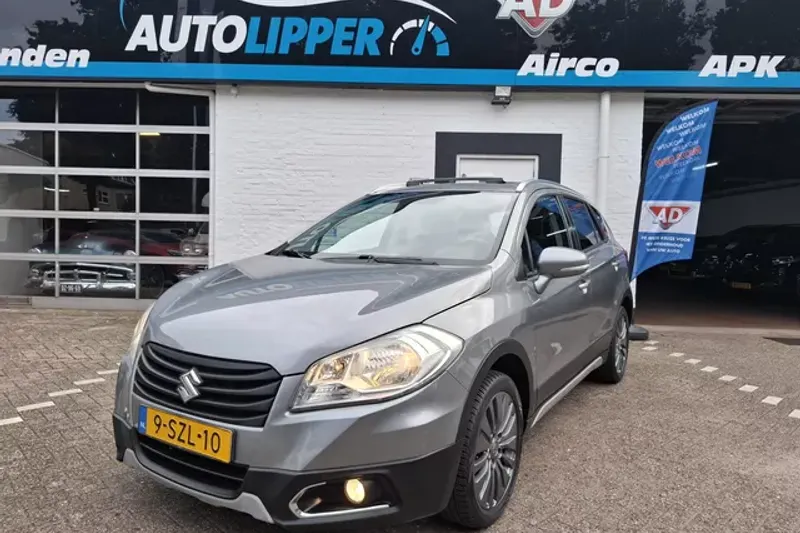 Suzuki SX4 S-Cross (2014)