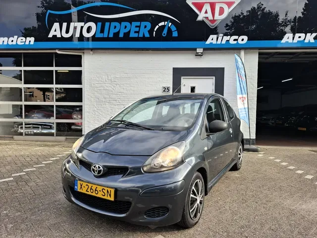 Toyota Aygo (2009) — foto 1