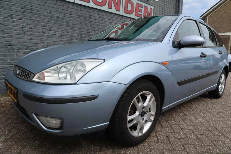 Ford Focus (2003)