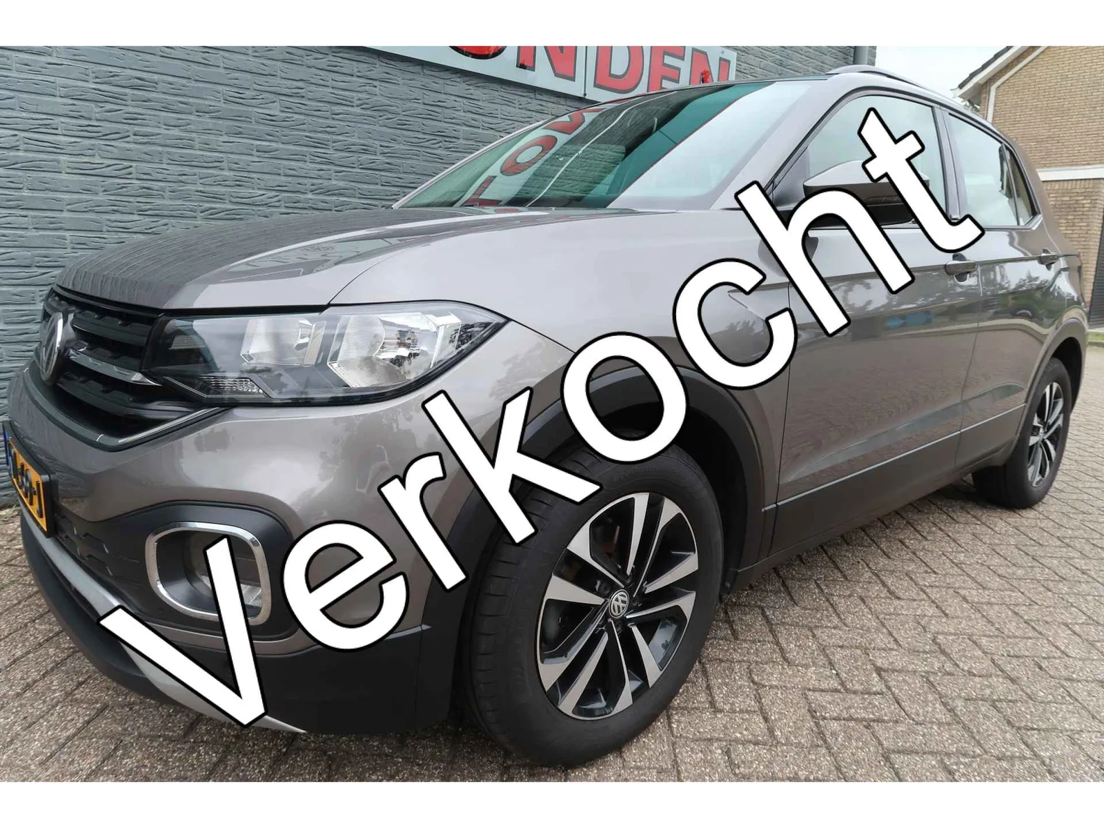 Volkswagen T-Cross (2020) — foto 1