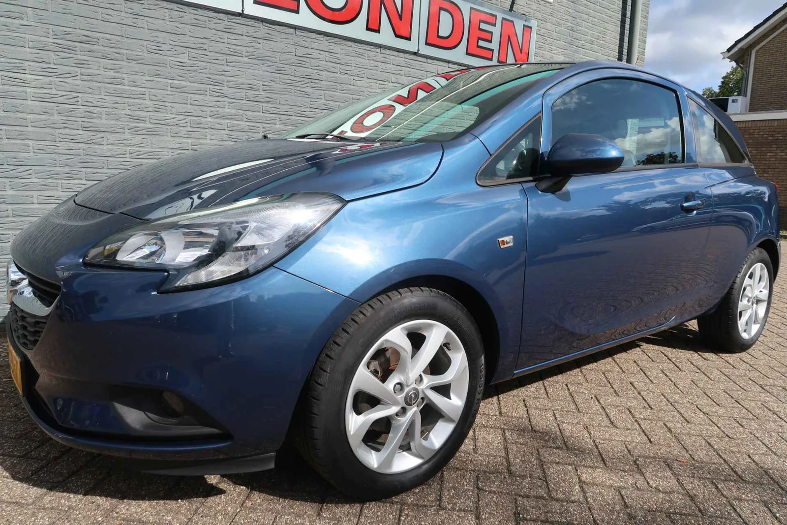 Opel Corsa (2015) — foto 1