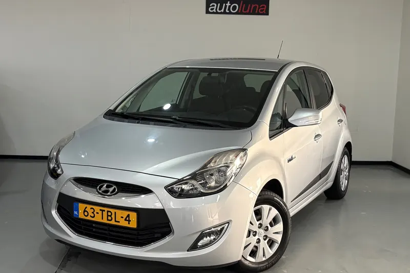 Hyundai ix20 (2012)