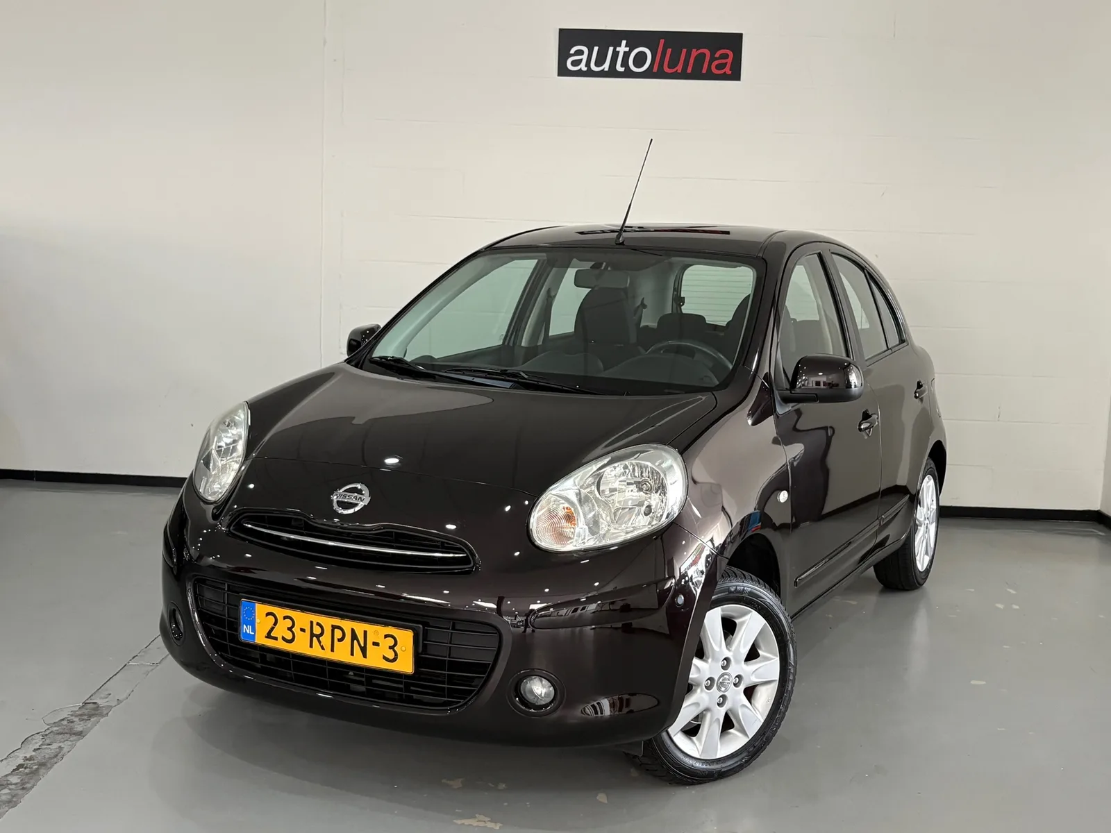 Nissan Micra (2012) — foto 1