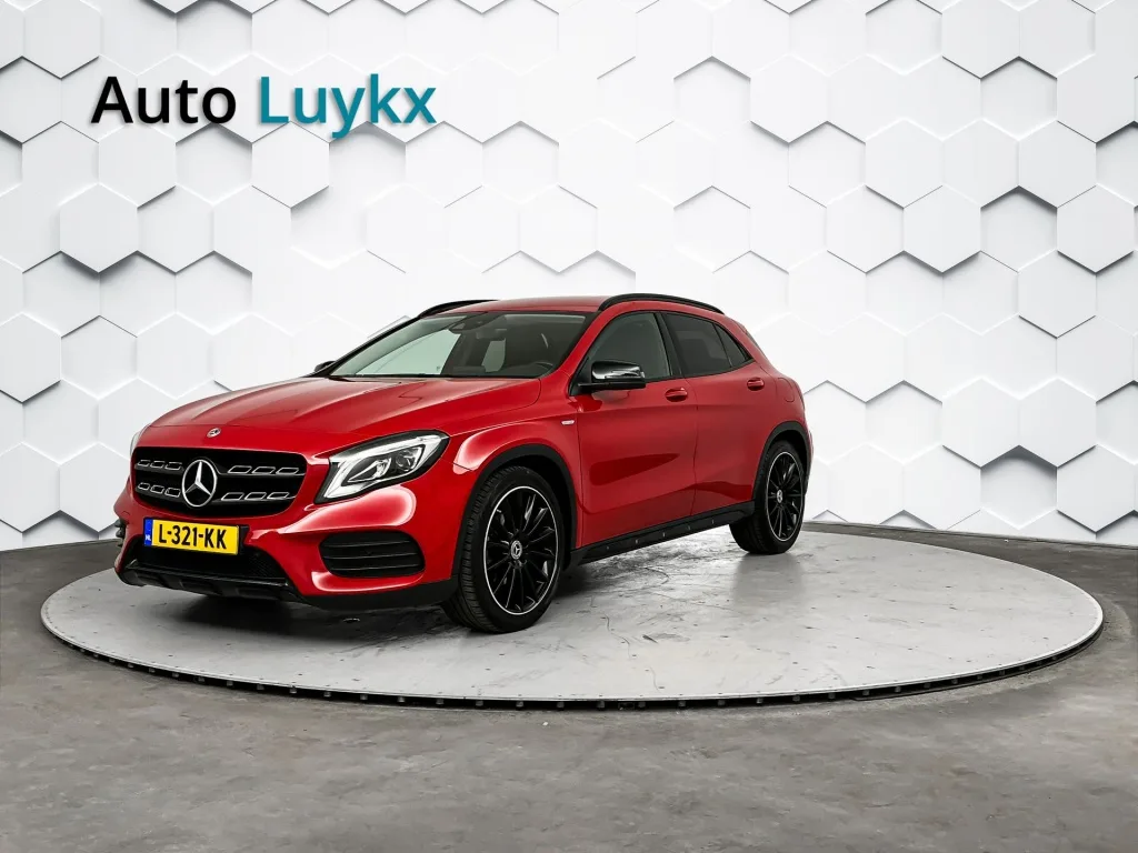 Mercedes-Benz GLA-Klasse (2020) — foto 1