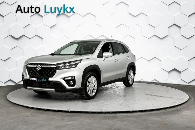 Suzuki S-Cross (2025)