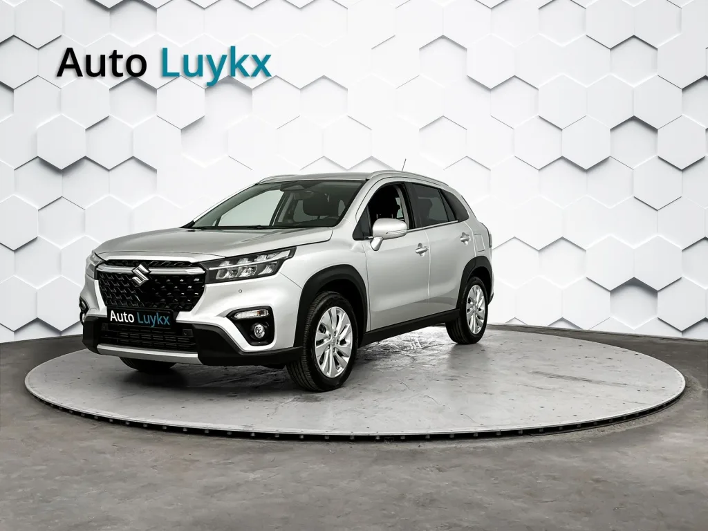 Suzuki S-Cross (2025) — foto 1