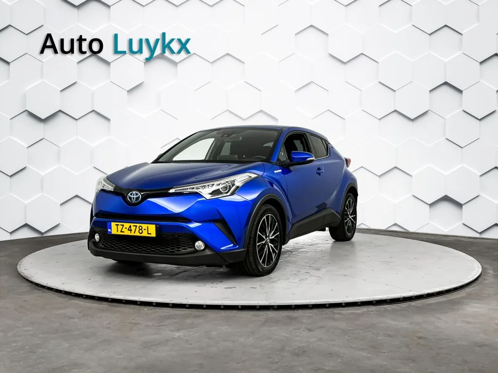 Toyota C-HR (2018) — foto 1