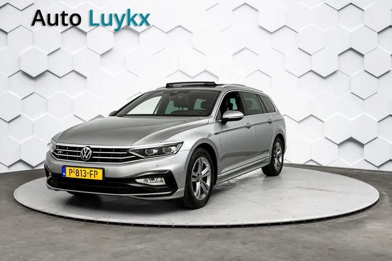 Volkswagen Passat (2022)
