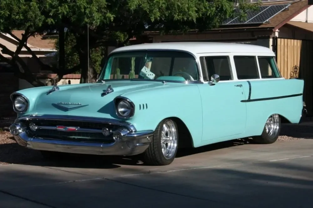 Chevrolet 150 wagon (1957) — foto 1