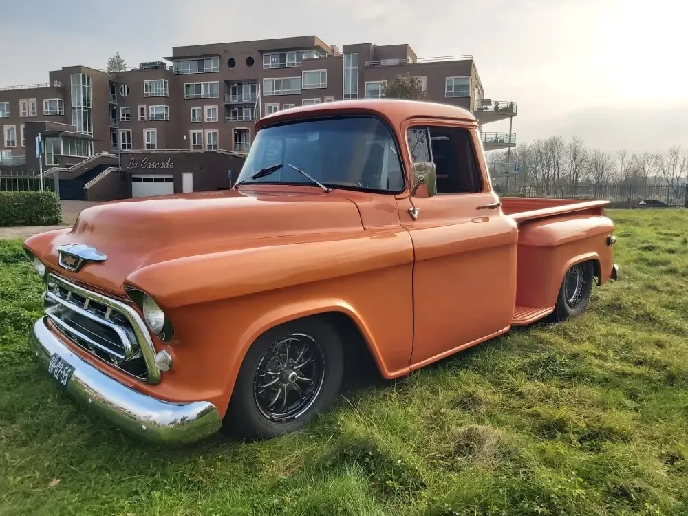 Chevrolet 3100 (1957) — foto 1