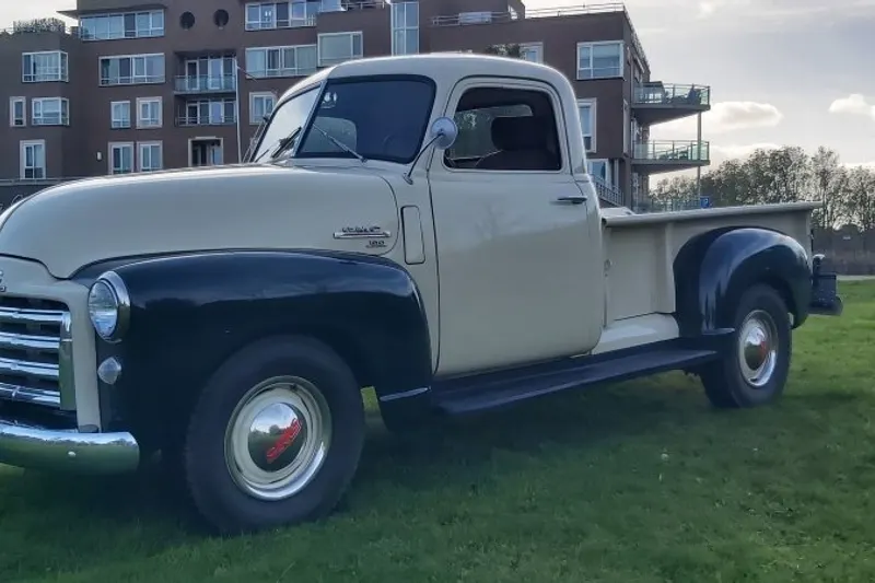 GMC 100 (1949)