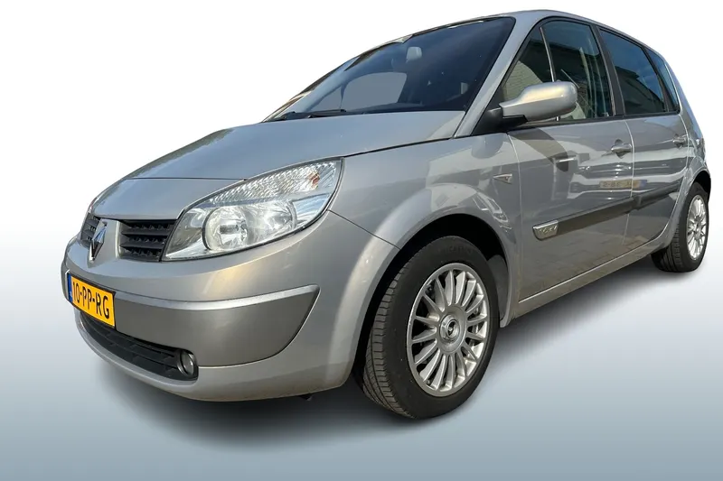 Renault Scénic (2004)