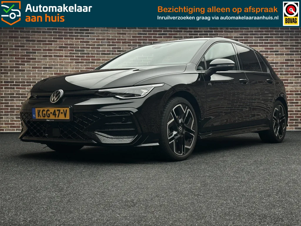 Volkswagen Golf (2025) — foto 1