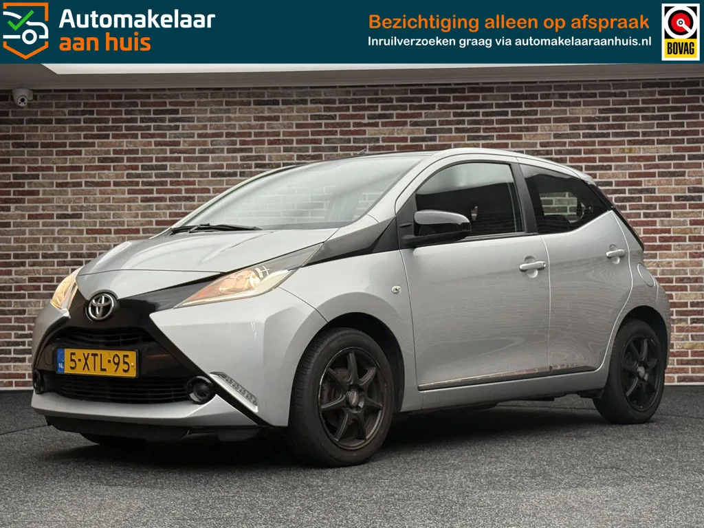 Toyota Aygo (2014) — foto 1