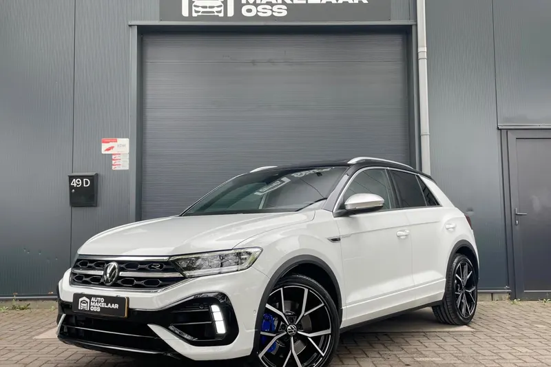 Volkswagen T-Roc (2023)