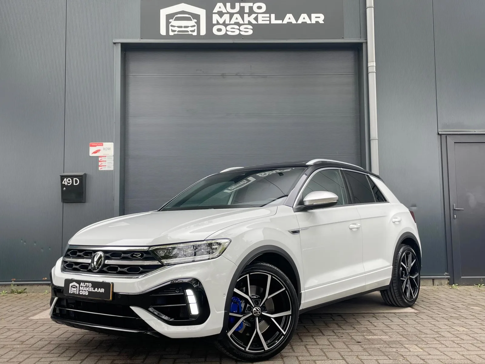Volkswagen T-Roc (2023) — foto 1