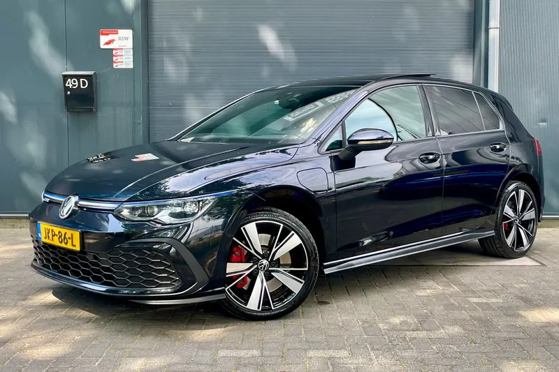 Volkswagen Golf (2020)