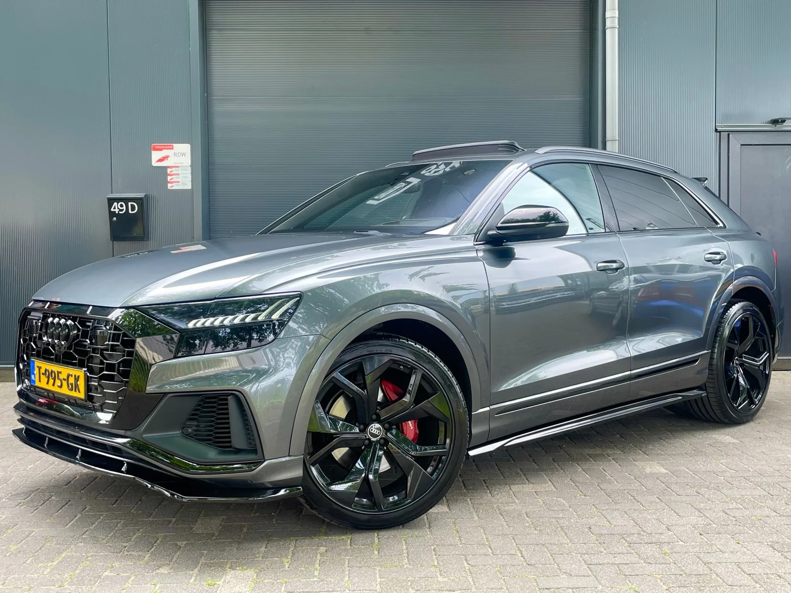 Audi Q8 (2019) — foto 1