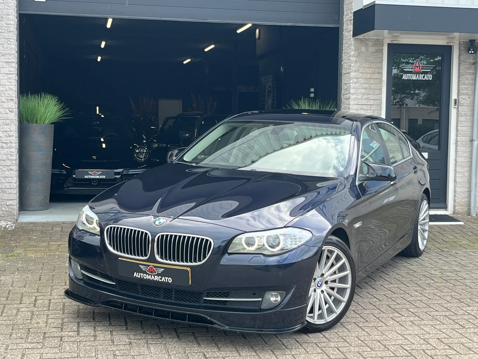 BMW 5-Serie (2012) — foto 1