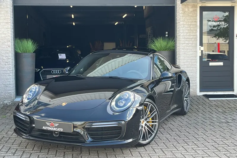 Porsche 911 (2017)