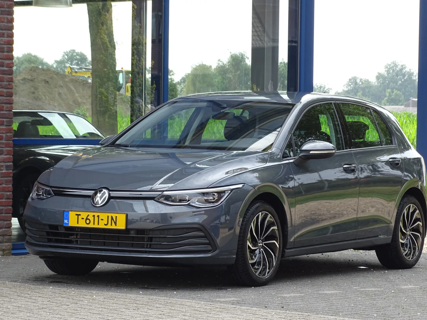 Volkswagen Golf (2023) — foto 1