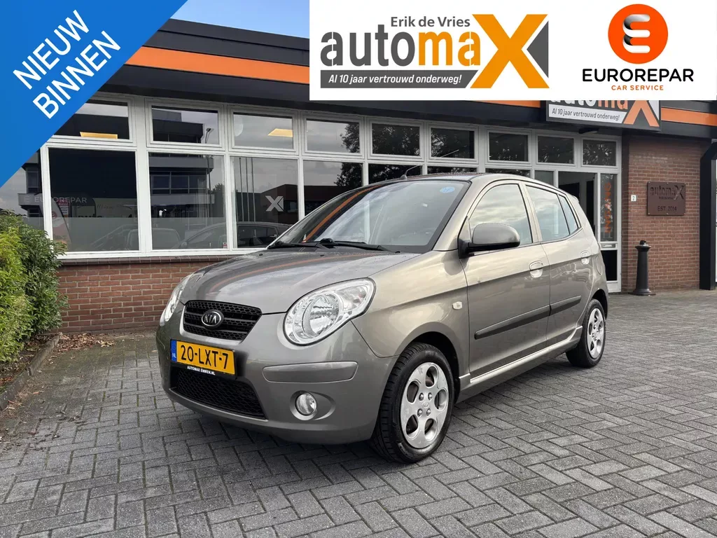 Kia Picanto (2010) — foto 1