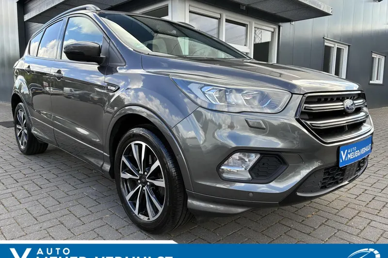Ford Kuga (2017)