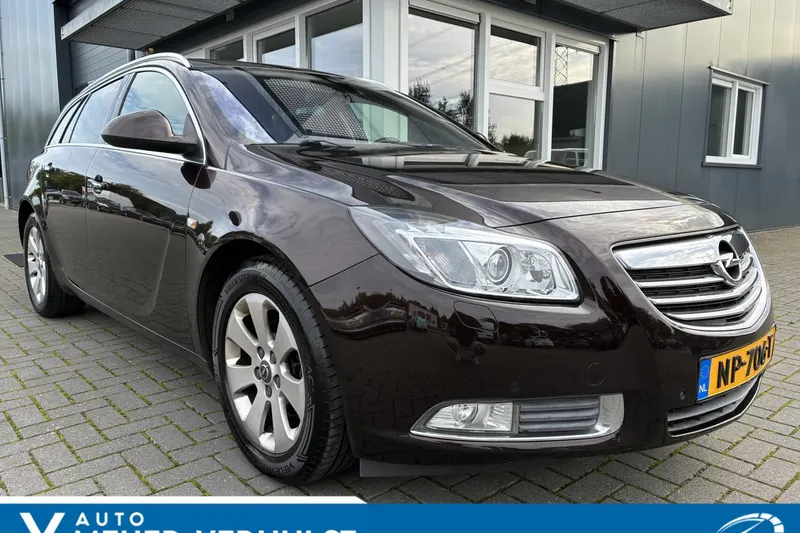 Opel Insignia (2012)