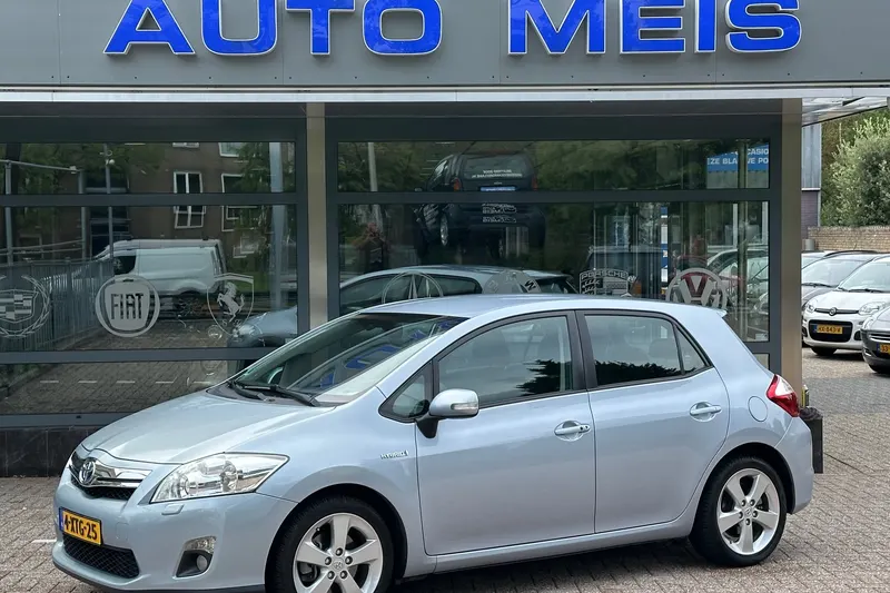 Toyota Auris (2011)