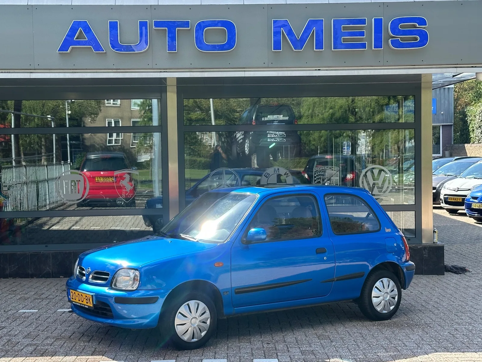 Nissan Micra (1999) — foto 1