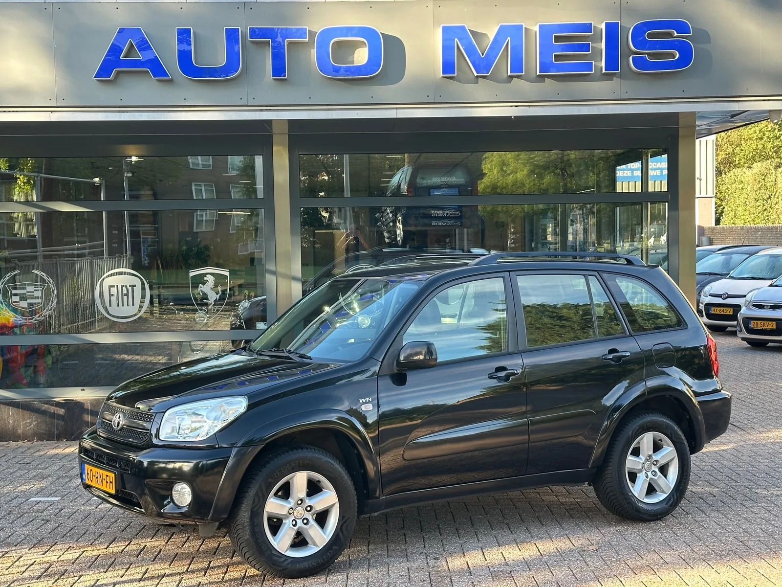 Toyota RAV4 (2005) — foto 1