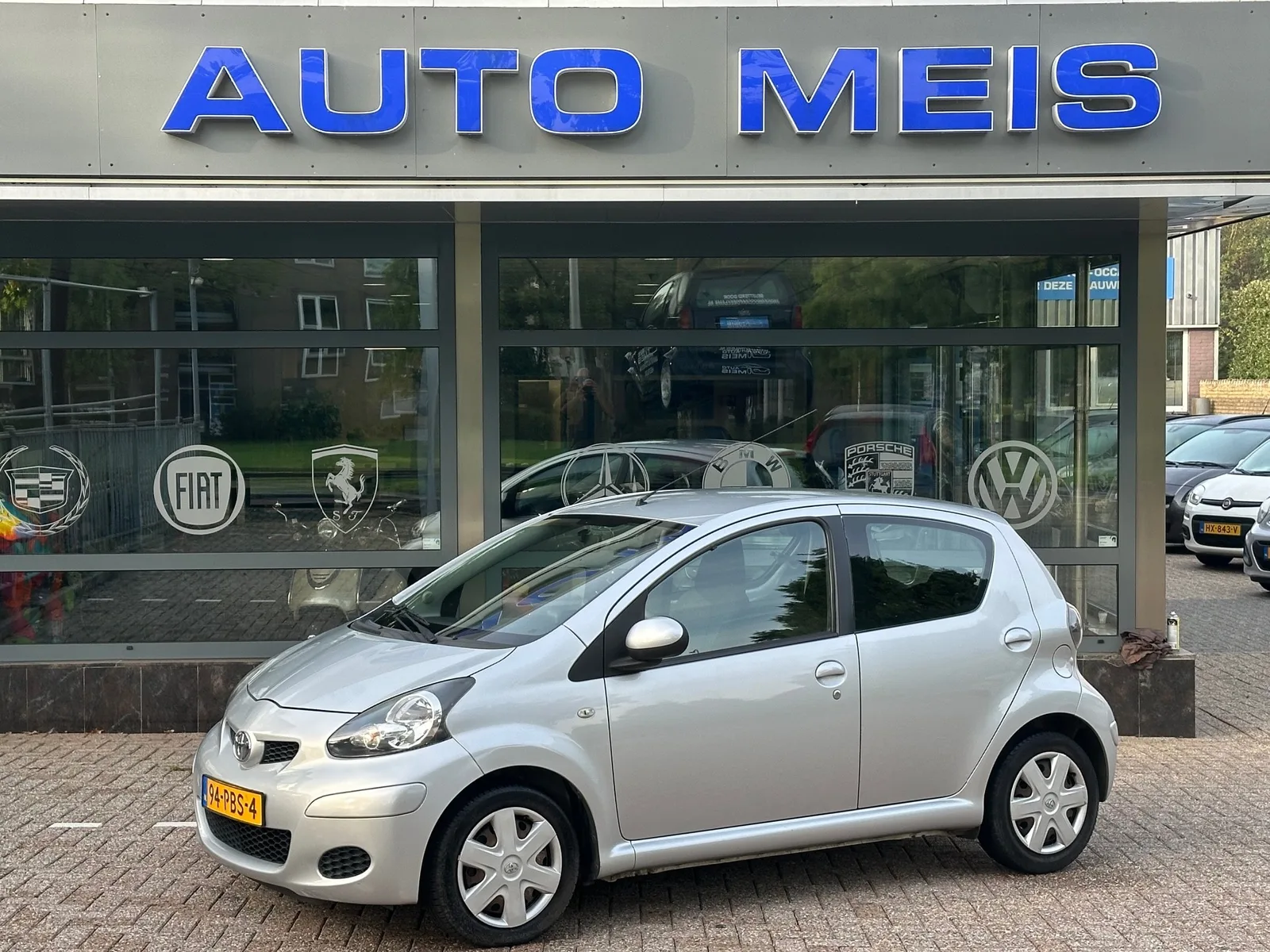 Toyota Aygo (2011) — foto 1