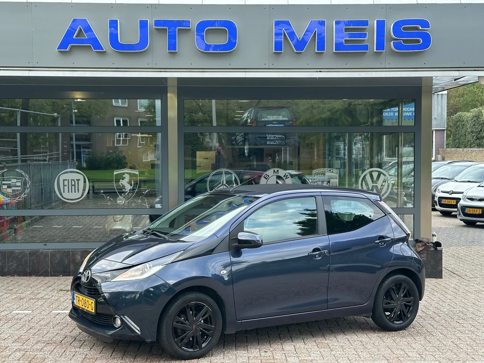 Toyota Aygo (2015) — foto 1