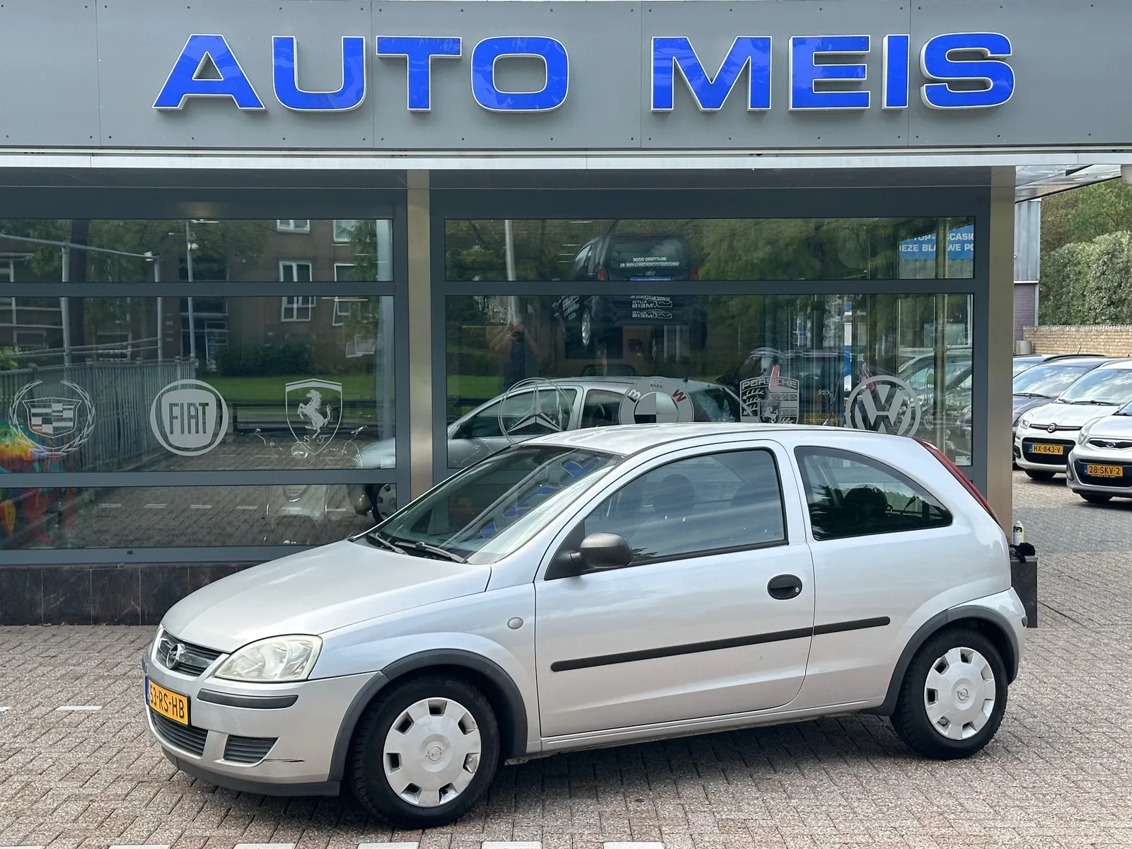 Opel Corsa (2005) — foto 1
