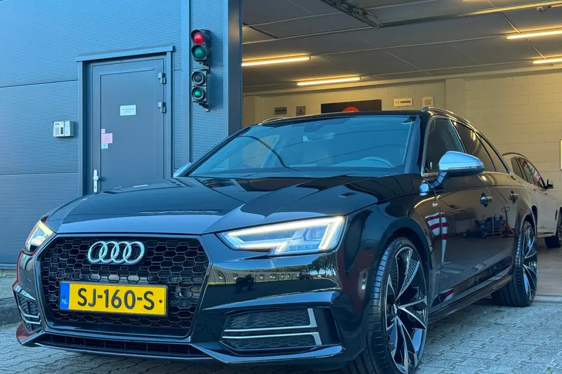 Audi A4 (2018)
