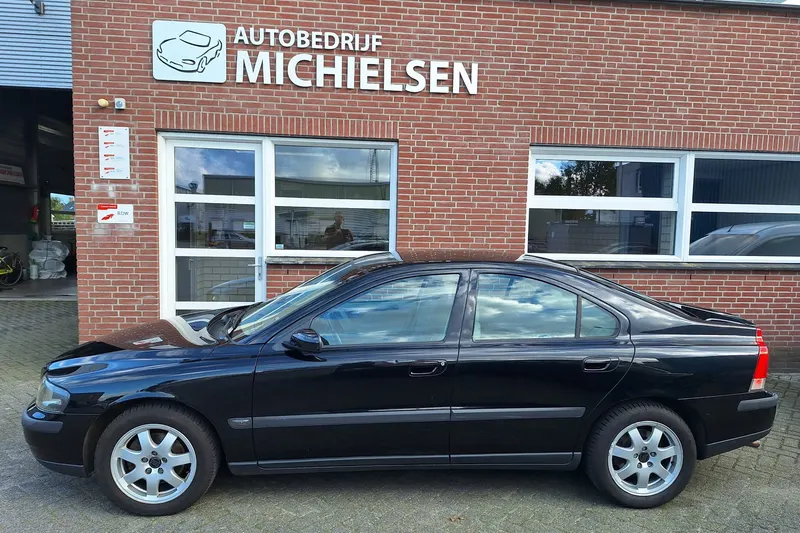 Volvo S60 (2004)