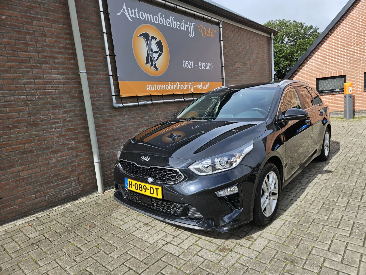Kia Ceed Sportswagon (2020) — foto 1