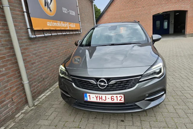 Opel Astra (2020)