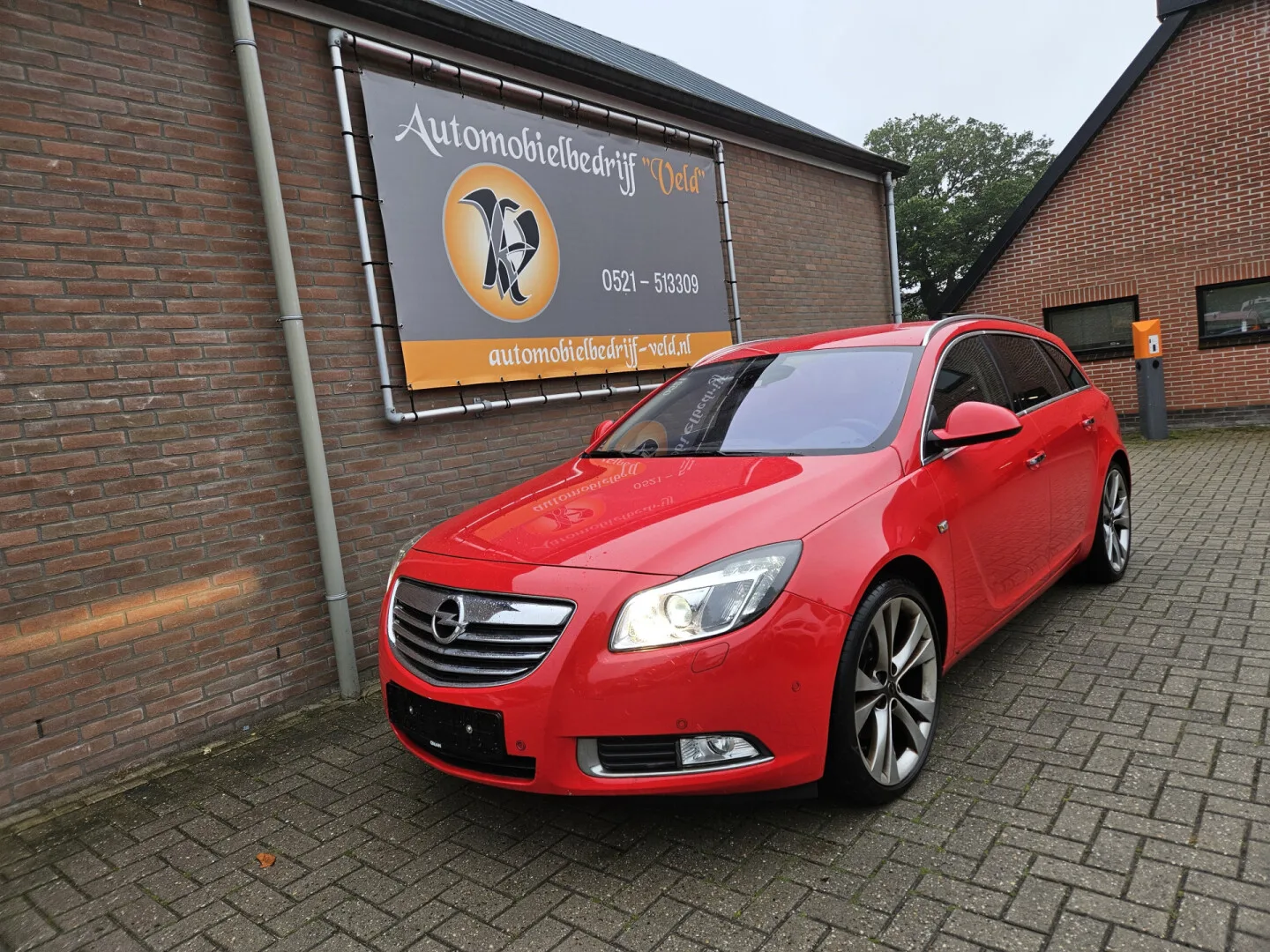 Opel Insignia (2011) — foto 1