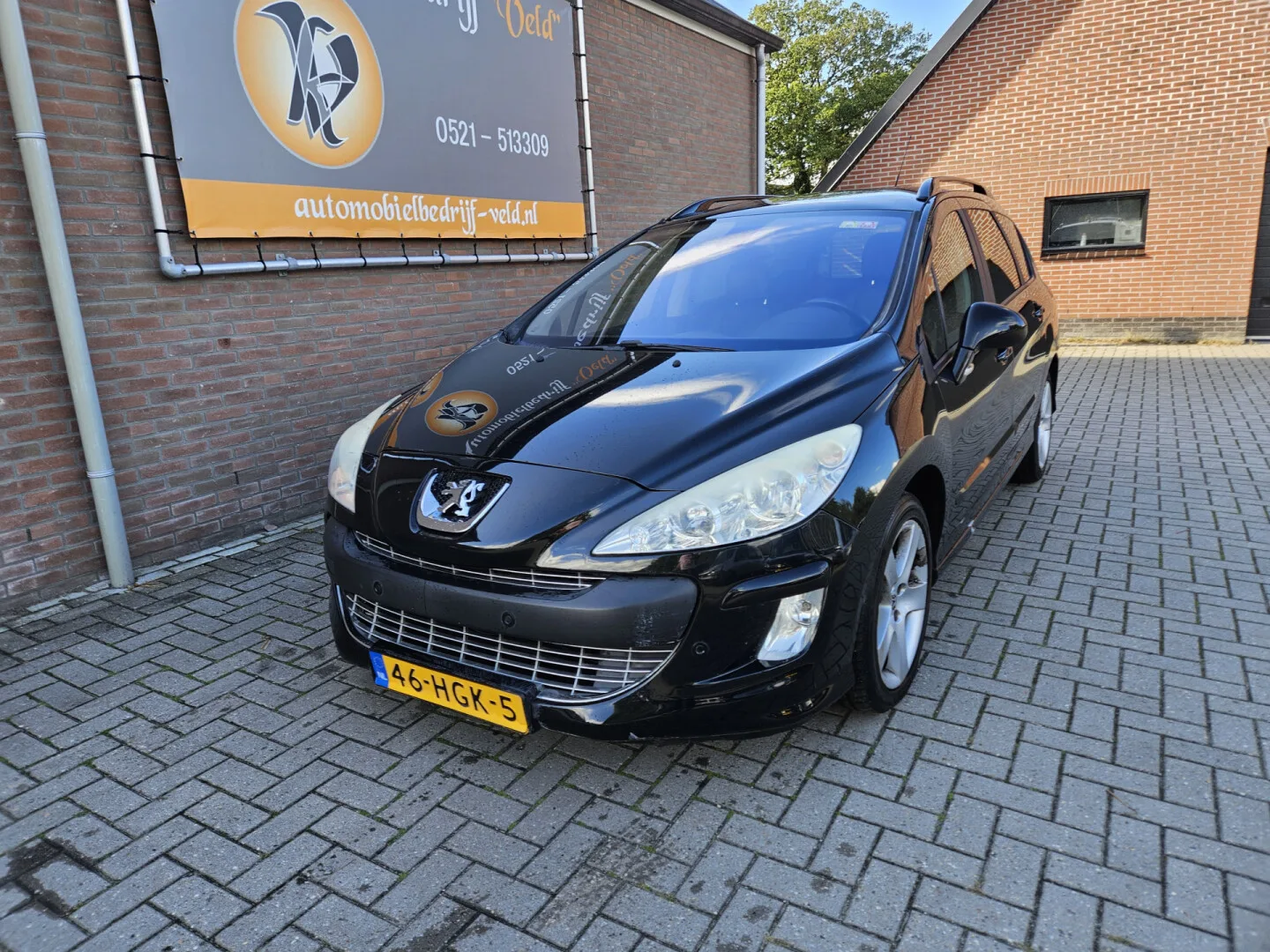 Peugeot 308 (2008) — foto 1