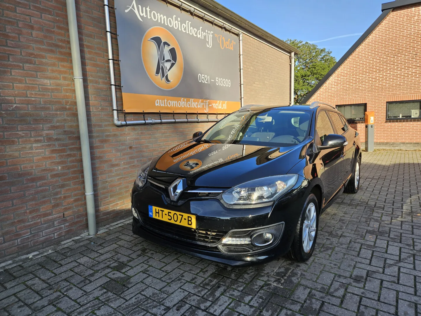 Renault Mégane (2016) — foto 1