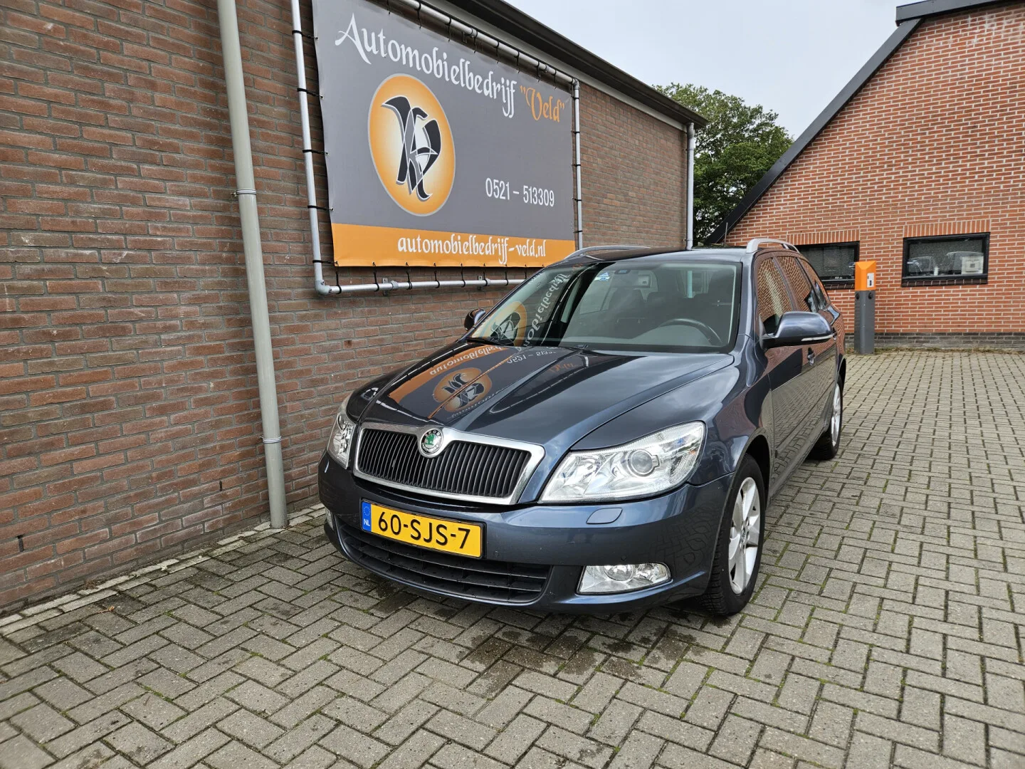 Škoda Octavia (2011) — foto 1