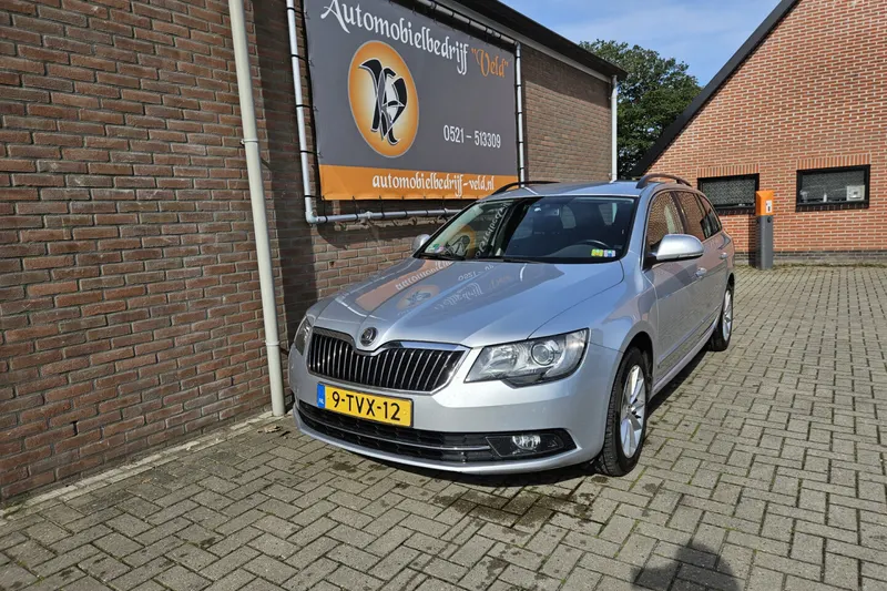 Škoda Superb (2014)