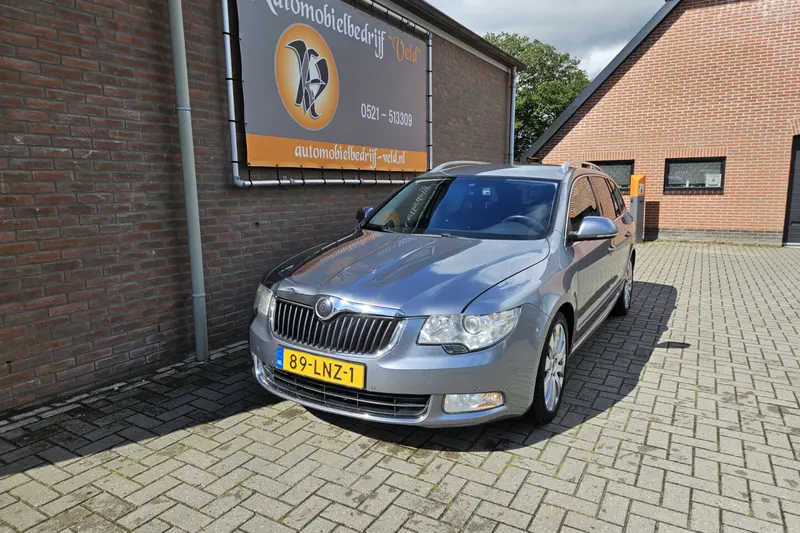 Škoda Superb (2010)
