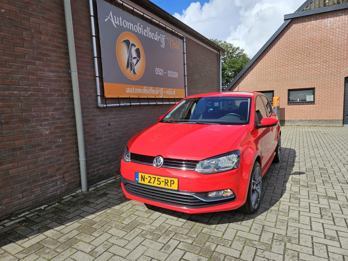 Volkswagen Polo (2016) — foto 1