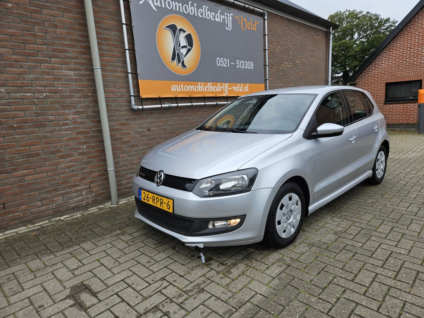 Volkswagen Polo (2011) — foto 1