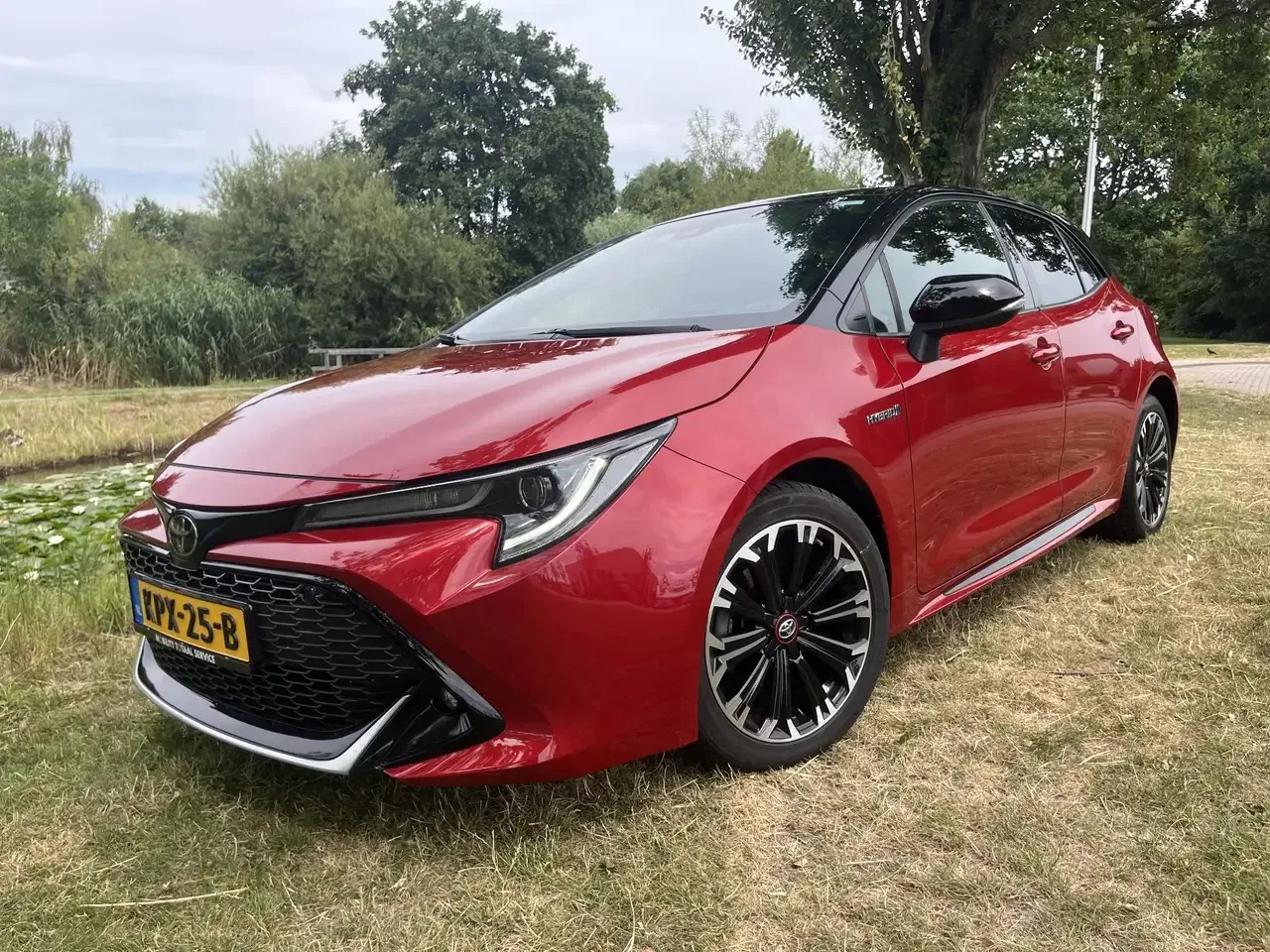 Toyota Corolla (2021) — foto 1