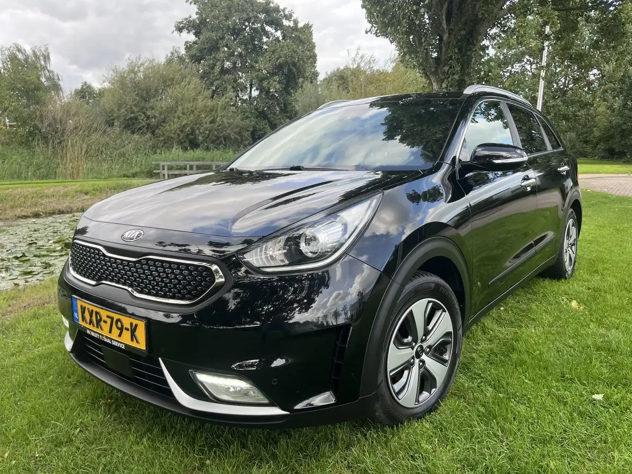 Kia Niro (2018) — foto 1